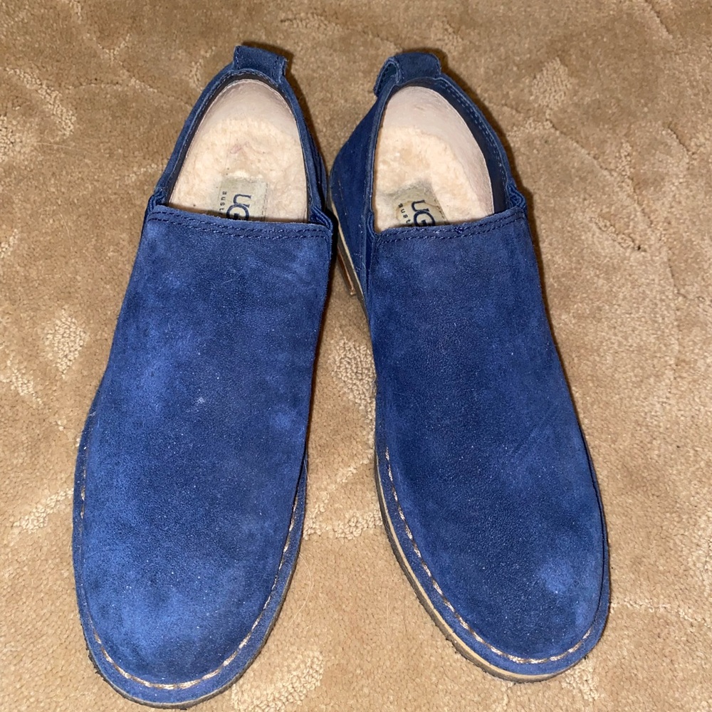 UGG Camellia Slip on shaggy suede loafers. Good condition. Women’s size 6.5.